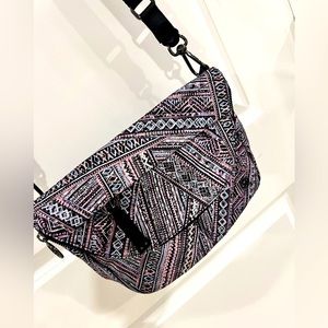 Lululemon All Night Festival Bag